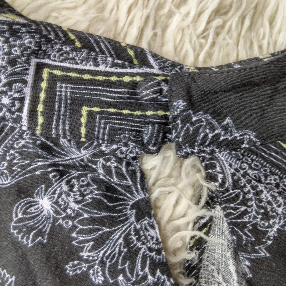 Free People Black Walking on a Dream Tunic Blouse Size S - Picture 10 of 14